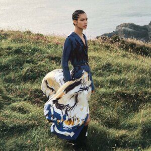 Altuzarra  geraldine horse-print pleated midi dress Size M NEW